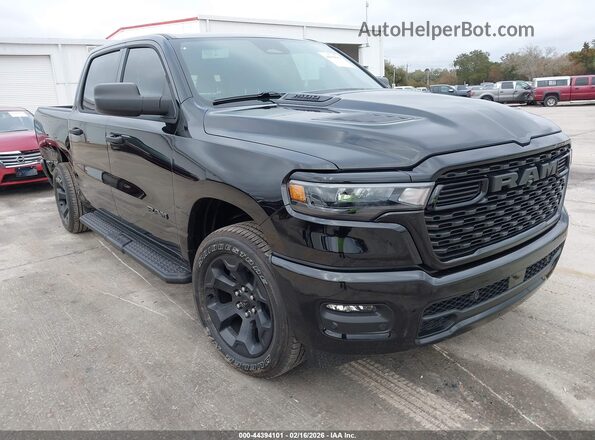 1C6SRFGP6TN272734 2026 RAM 1500 Черный Передняя правая четверть