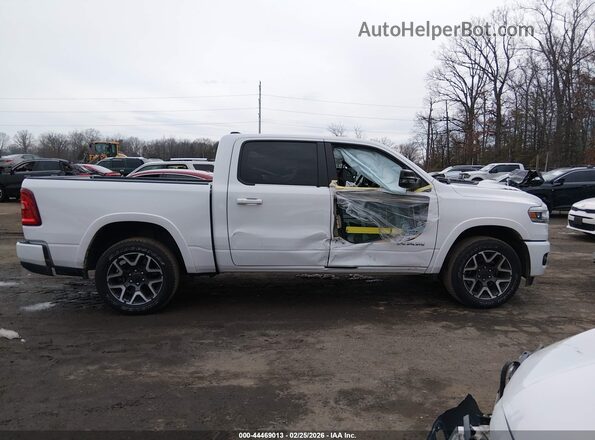 1C6SRFJP8SN582391 2025 RAM 1500 Белый Панорамный вид салона 360°