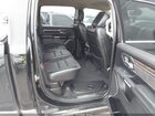 2019 Ram 1500 Laramie  4x4 5'7 Box Черный vin: 1C6SRFJTXKN807486