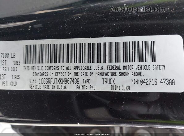 1C6SRFJTXKN807486 2019 RAM 1500 Черный Вид подкапотного пространства