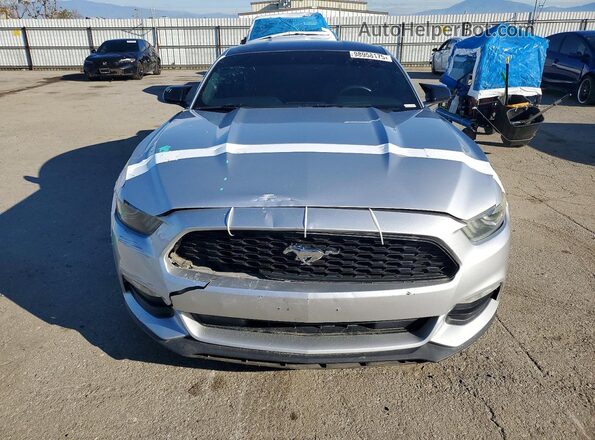 1FA6P8AM8G5274099 2016 FORD MUSTANG Серебряный Вид спереди