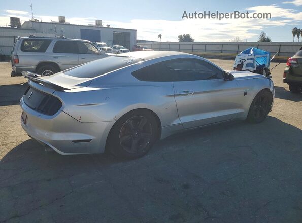 1FA6P8AM8G5274099 2016 FORD MUSTANG Серебряный Задняя правая четверть
