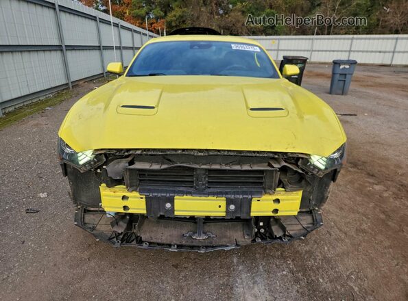1FA6P8CF3M5113105 2021 FORD MUSTANG Желтый Вид спереди