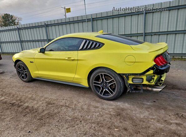 1FA6P8CF3M5113105 2021 FORD MUSTANG Желтый Задняя левая четверть