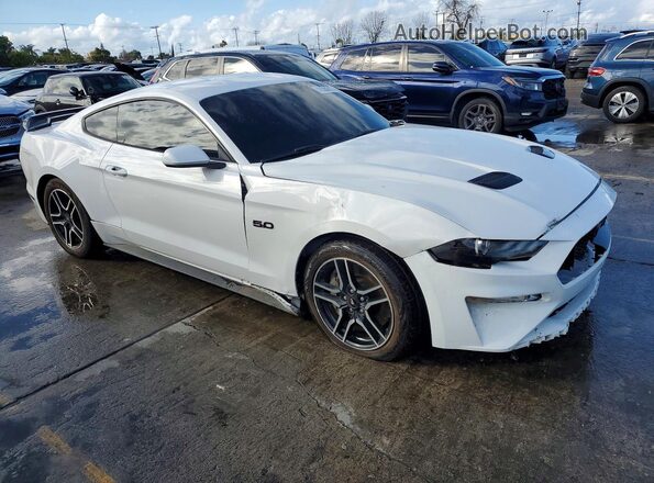 1FA6P8CF7K5153104 2019 FORD MUSTANG Белый Вид спереди