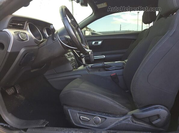 1FA6P8CF7K5153104 2019 FORD MUSTANG Белый Вид панели приборов
