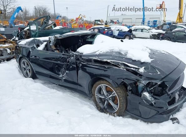 1FA6P8CF7P5306099 2023 FORD MUSTANG Черный Вид спереди