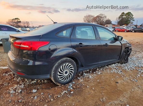 1FADP3E21JL284463 2018 FORD FOCUS Черный Задняя правая четверть