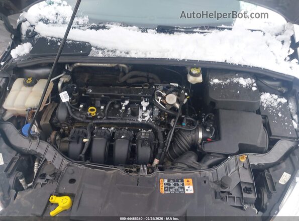 1FADP3F22HL326423 2017 FORD FOCUS Gray Widok z tyłu