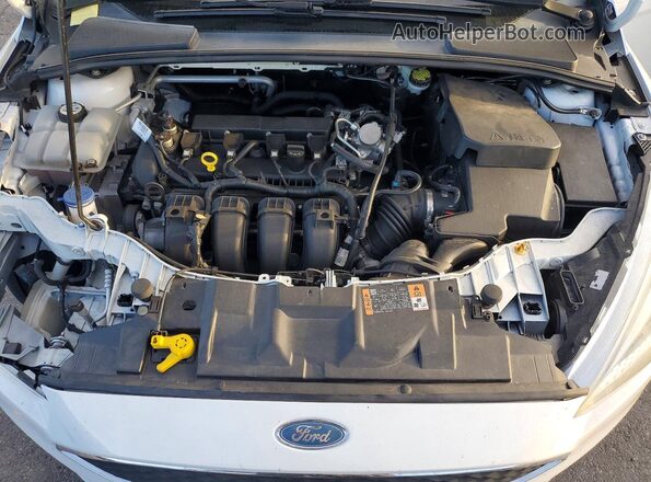 1FADP3F24GL406983 2016 FORD FOCUS White უკანა სალონის ხედი