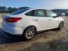 2017 Ford Focus Se Белый vin: 1FADP3F25HL251295