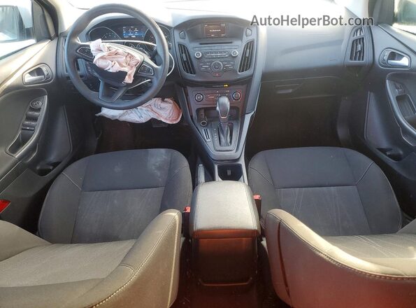 1FADP3F25HL251295 2017 FORD FOCUS Белый Вид панели приборов