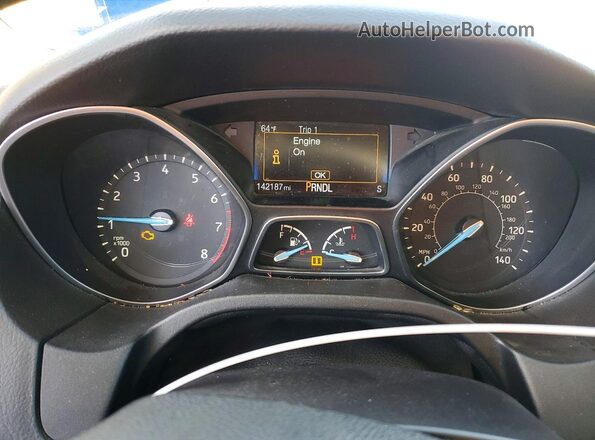 1FADP3F26JL241445 2018 FORD FOCUS Синий Вид щитка приборов