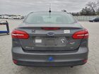 2018 Ford Focus Se Gray vin: 1FADP3F28JL214876