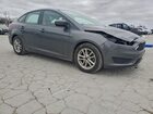 2018 Ford Focus Se Gray vin: 1FADP3F28JL214876