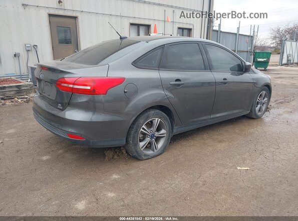 1FADP3FE5JL270526 2018 FORD FOCUS Серый Задняя правая четверть