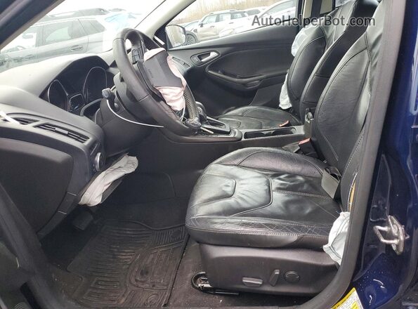 1FADP3K24GL234685 2016 FORD FOCUS Синий Вид салона спереди