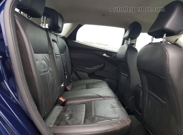 1FADP3K24GL234685 2016 FORD FOCUS Синий Вид задней части салона