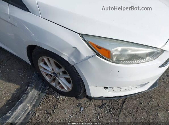 1FADP3K24GL320336 2016 FORD FOCUS Белый Вид спереди