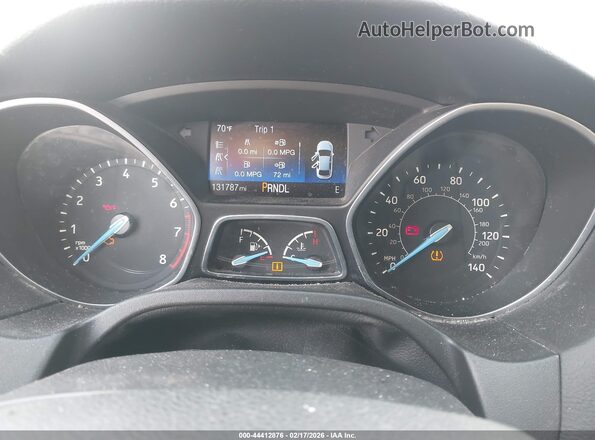 1FADP3K24GL320336 2016 FORD FOCUS Белый Вид задних сидений