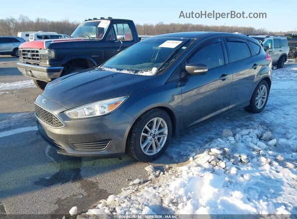 1FADP3K25HL215726 2017 FORD FOCUS Серый Передняя левая четверть