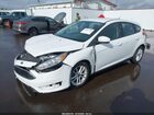 2018 Ford Focus Se White vin: 1FADP3K25JL217997