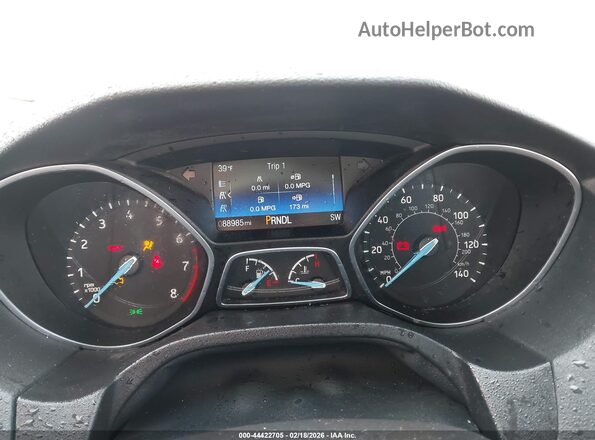 1FADP3K25JL217997 2018 FORD FOCUS White Հետևի նստատեղերի տեսք