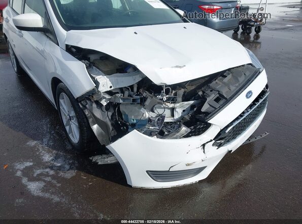 1FADP3K25JL217997 2018 FORD FOCUS White Դիմացի տեսք