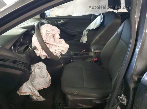 1FADP3K28GL403624 2016 FORD FOCUS Серый Вид салона спереди