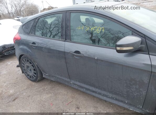 1FADP3L90HL220943 2017 FORD FOCUS ST Серый Вид задней части салона