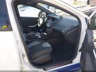 2016 Ford Focus St   White vin: 1FADP3L92GL363455