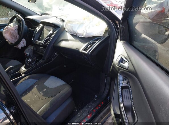 1FADP3L92GL389036 2016 FORD FOCUS ST Черный Вид салона спереди