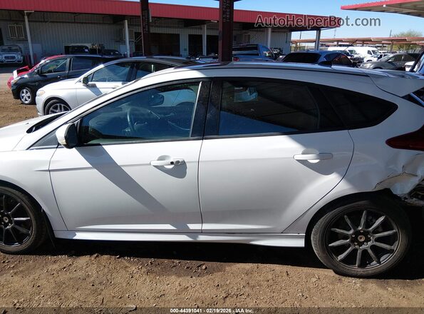 1FADP3L94JL230686 2018 FORD FOCUS ST Белый Панорамный вид салона 360°