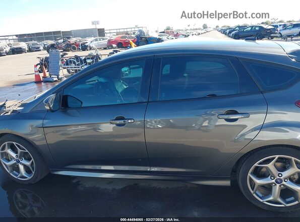 1FADP3L95JL211614 2018 FORD FOCUS ST Серый 