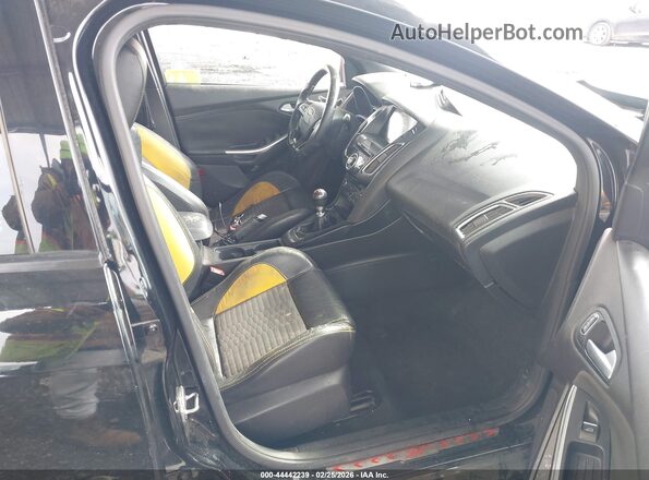 1FADP3L96GL206821 2016 FORD FOCUS ST Black Widok wnętrza z przodu