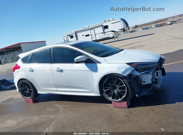 1FADP3L97HL260131 2017 FORD FOCUS ST Белый Панорамный вид салона 360°