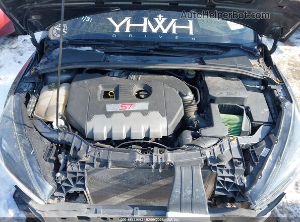 1FADP3L9XJL247265 2018 FORD FOCUS ST Gray Widok z tyłu
