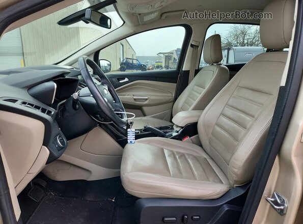 1FADP5DU6JL105607 2018 FORD C-MAX Кремовый Вид салона спереди