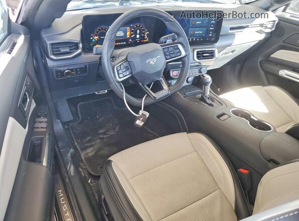 1FAGP8FF9R5125461 2024 FORD MUSTANG Черный Вид панели приборов