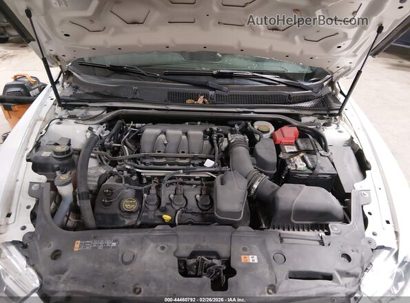1FAHP2MK3GG132196 2016 FORD POLICE INTERCEPTOR Белый Вид сзади