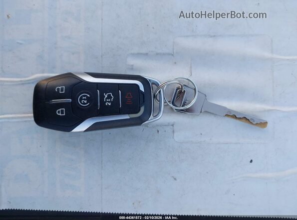 1FATP8UH2H5267474 2017 FORD MUSTANG Black Widok deski rozdzielczej