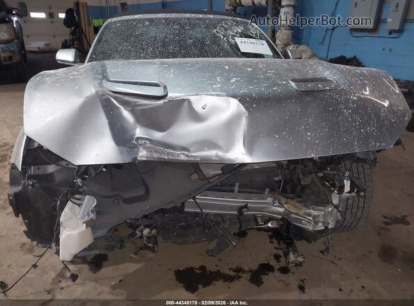 1FATP8UH3M5116279 2021 FORD MUSTANG Silver Front view