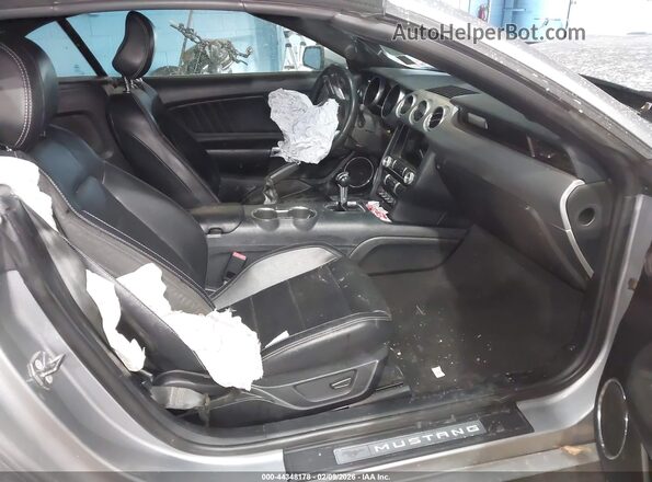 1FATP8UH3M5116279 2021 FORD MUSTANG Silver Front interior view