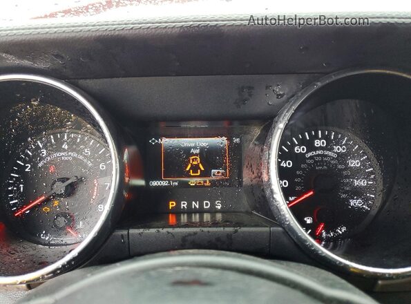 1FATP8UH4K5104610 2019 FORD MUSTANG Red Սարքավորումների վահանակի տեսք