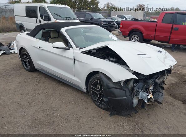 1FATP8UH6K5106522 2019 FORD MUSTANG Белый Передняя правая четверть