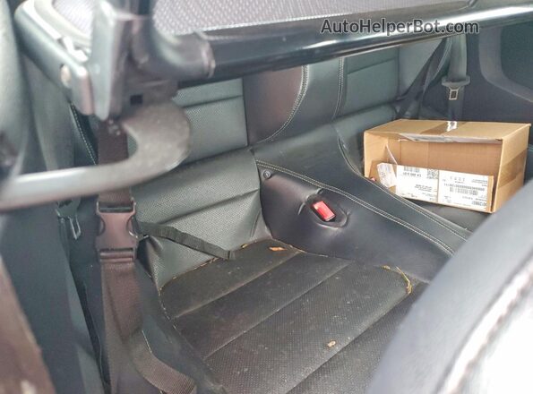 1FATP8UH9K5138512 2019 FORD MUSTANG Red უკანა სავარძლების ხედი