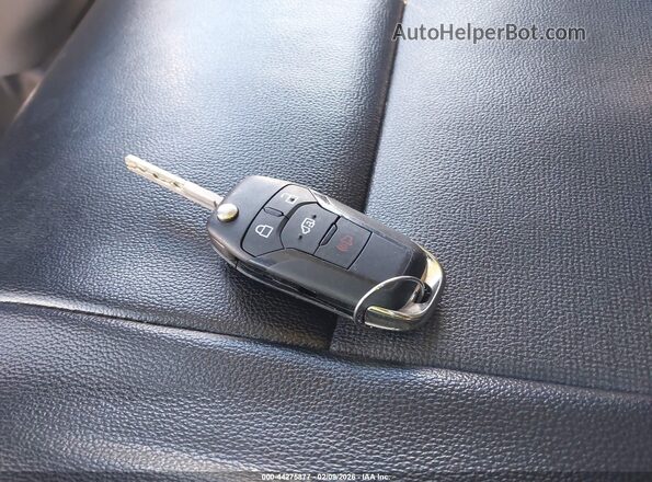 1FBAX2C88LKB20316 2020 FORD PASSENGER White Вид панелі приладів