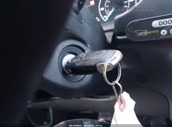 1FBAX2C8XRKB57487 2024 FORD PASSENGER Белый Вид панели приборов