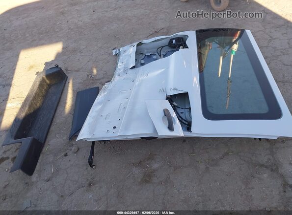 1FBAX2Y88RKA83446 2024 FORD PASSENGER Белый Вид щитка приборов