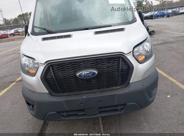 1FDAX2C88NKA24759 2022 FORD PASSENGER Серебряный Вид щитка приборов